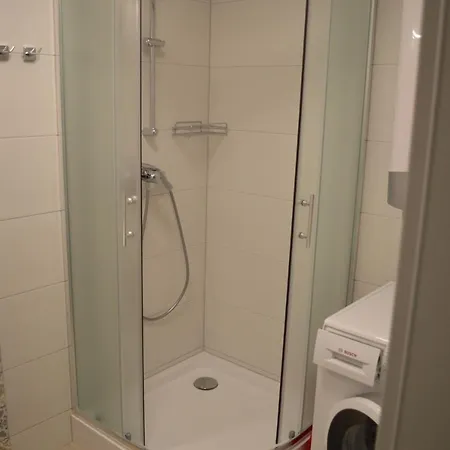 公寓 Ezuestpart Granada 2 Koezvetlen Vizparti Apartman 希欧福克